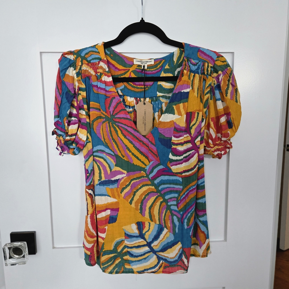 NWT Christian Siriano Short Sleeved Size Small Colorful Tropical Pattern Vneck